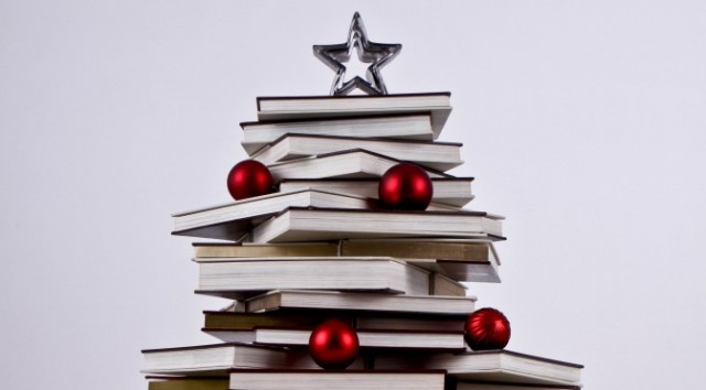 árboles-de-navidad-con-libros-feature-672x372